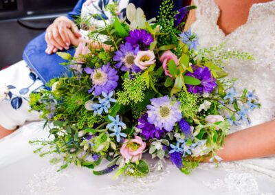 Amazing captures of a bride's bouquet