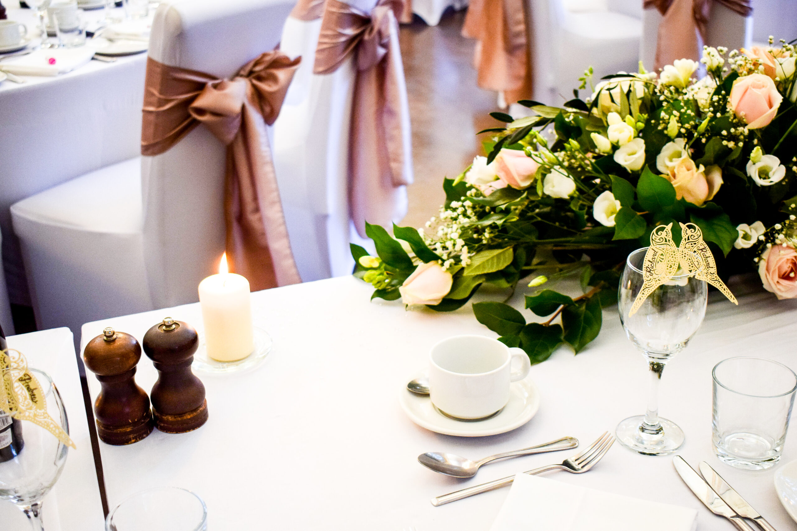 Gorgeous bridal bouquet against a London cityscape